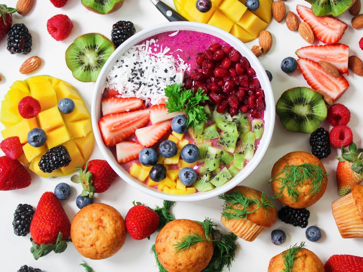 Oats, fruit & yogurt